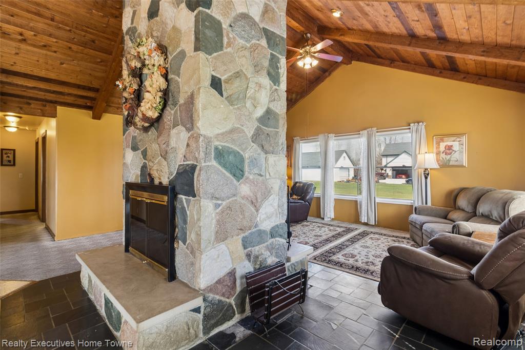 75095 Mackey Road, Richmond, MI 48062 — Photo 4