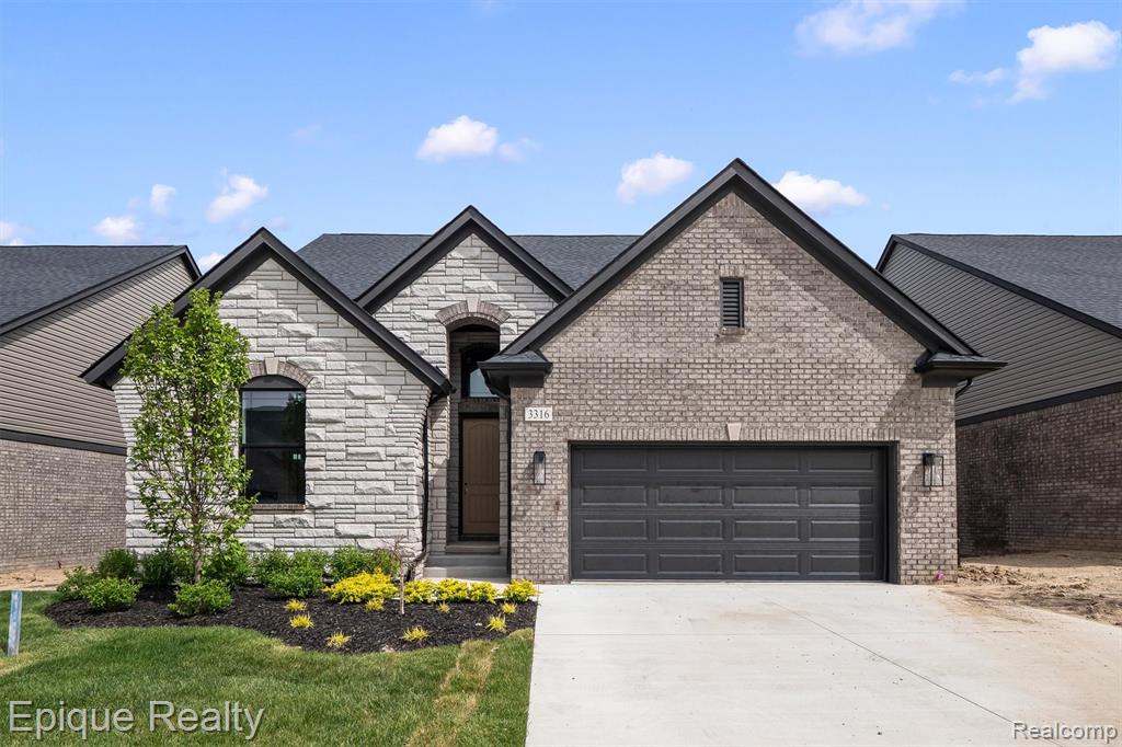 3316 Cornerstone Drive - Photo 2