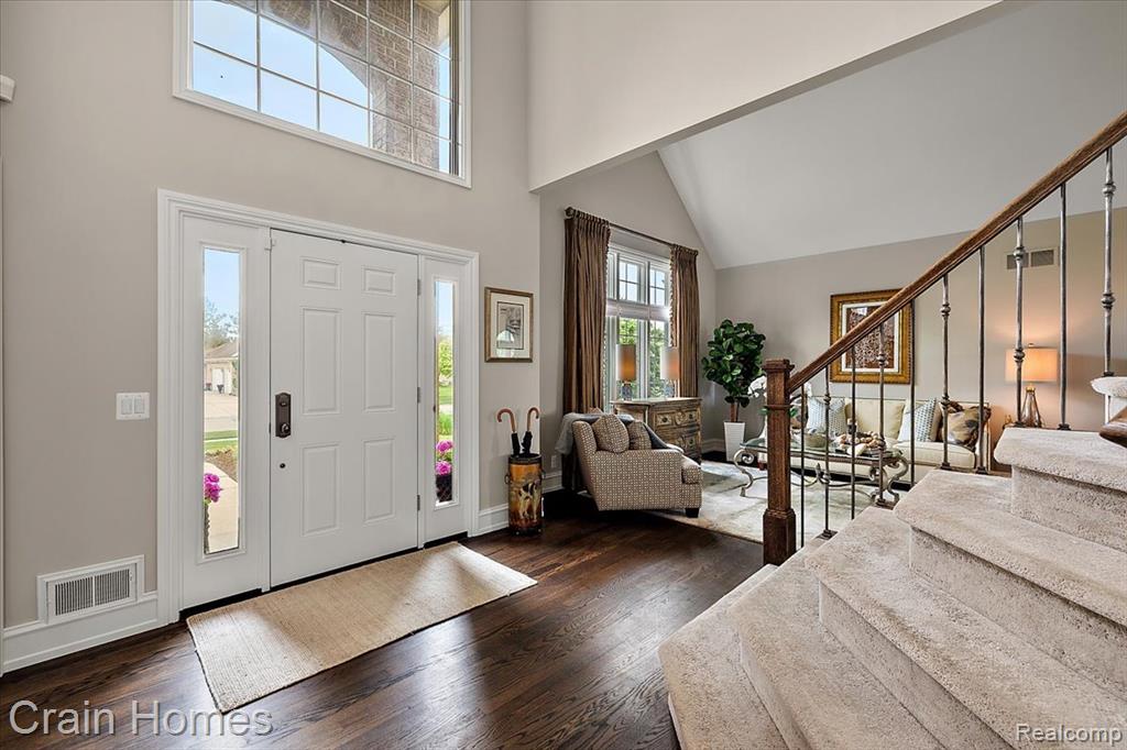 49729 SANDRA Drive, Shelby Twp, MI 48315 — Photo 12