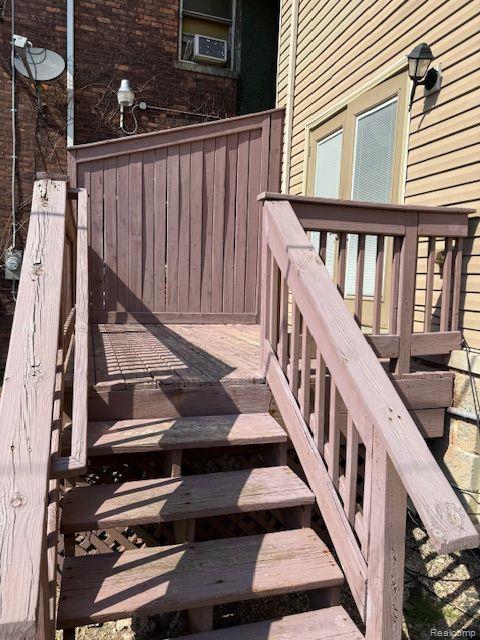 8263 Merrill Street, Detroit, MI 48202 — Photo 16