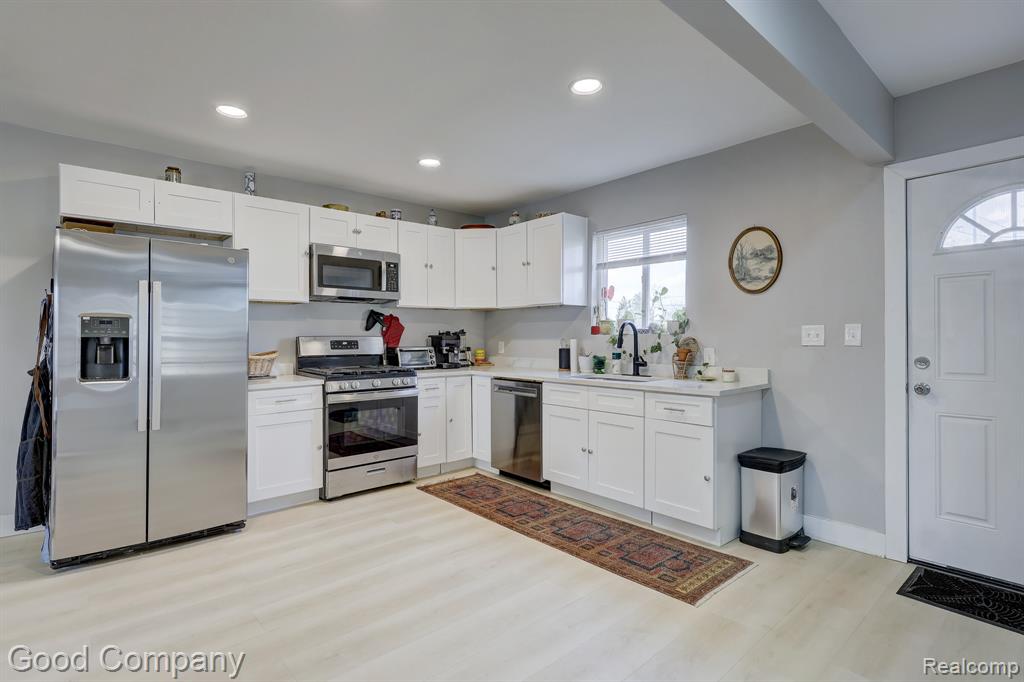 9578 Oakland Street, Detroit, MI 48211 — Photo 18