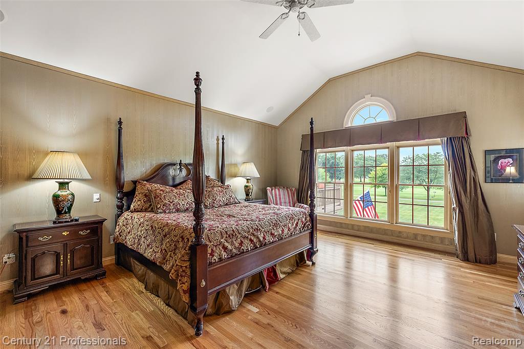 9310 Fairway Trail, Grand Blanc, MI 48439 — Photo 42