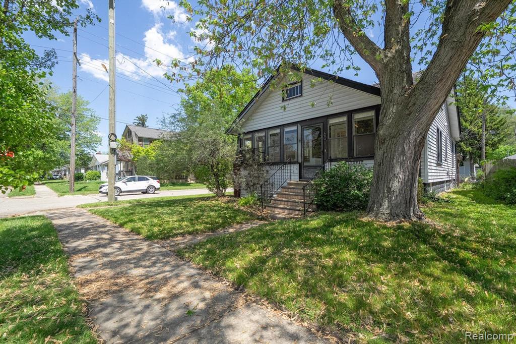 601 S Kenwood Avenue, Royal Oak, MI 48067 — Photo 2