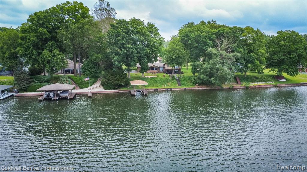 11770 Sunset Lane, Belleville, MI 48111 — Photo 65