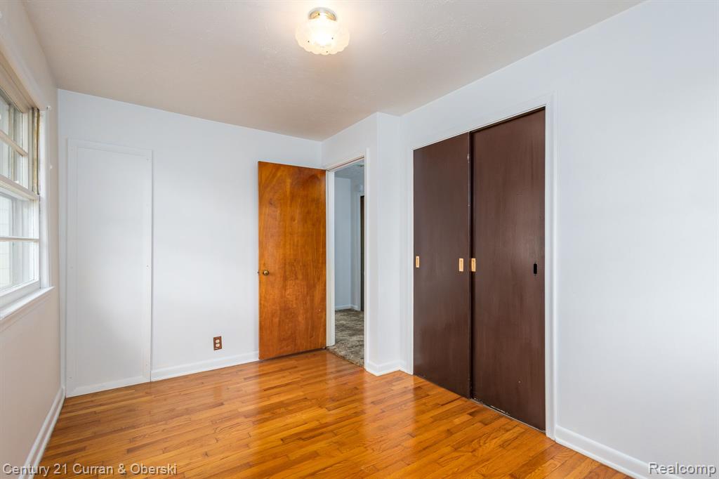 2548 Hearthside Drive, Ypsilanti, MI 48198 — Photo 16