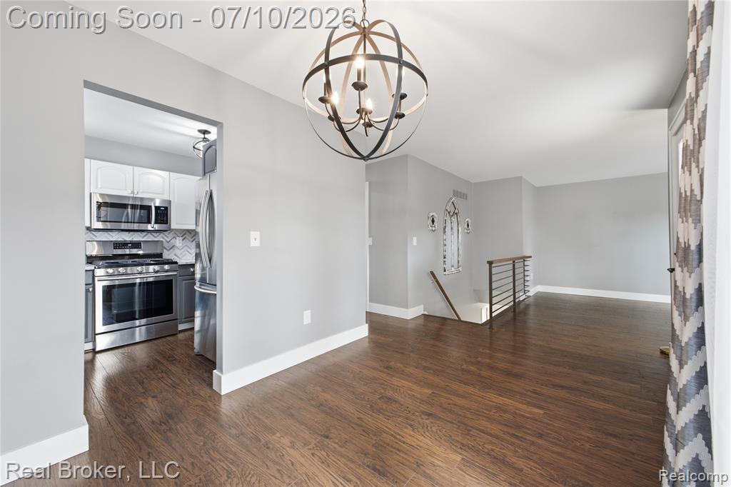 40424 Newport Drive, 73, Plymouth, MI 48170 — Photo 6