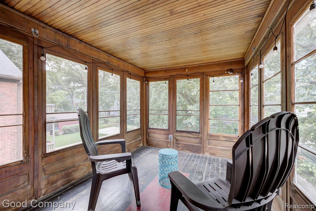 555 W BRECKENRIDGE Street, Ferndale, MI 48220 — Photo 45