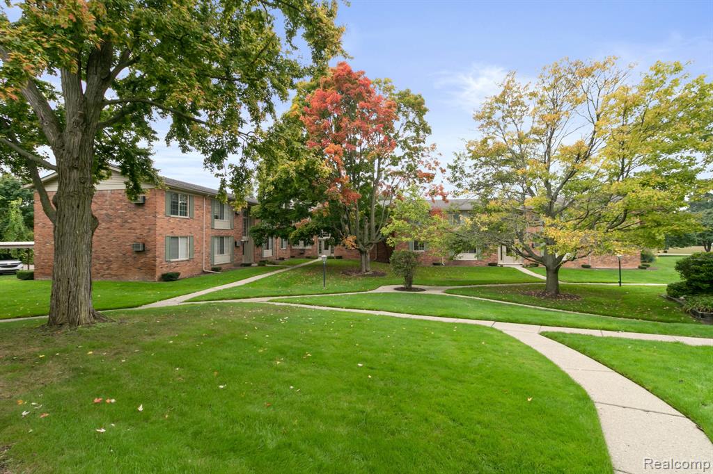 500 Romeo Road, condo rental portfolio, Rochester, MI 48307 — Photo 25