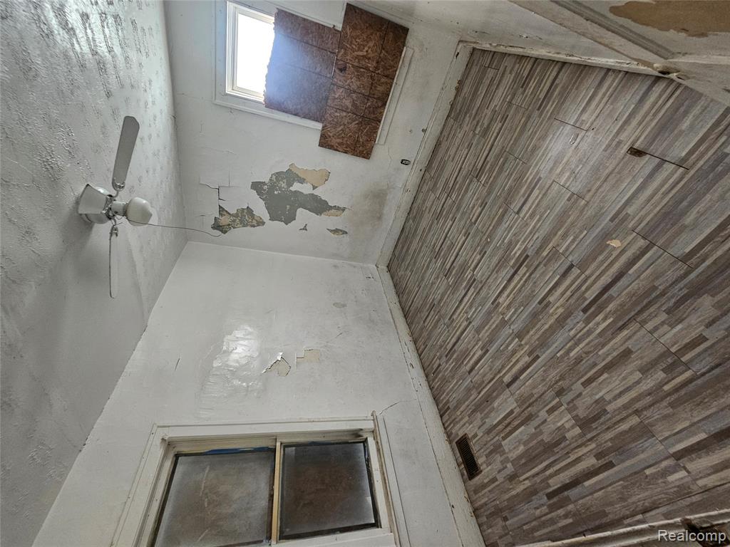 8086 Almont Street, Detroit, MI 48234 — Photo 14