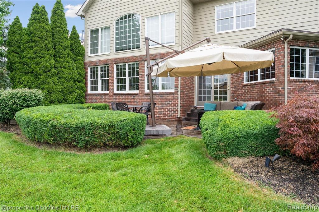 46341 PINEHURST Drive, Northville, MI 48168 — Photo 54