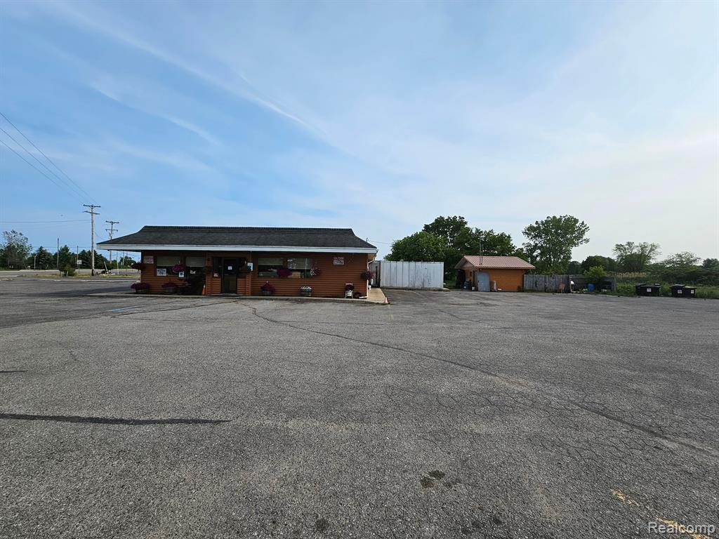 884 S STATE Street, Oscoda, MI, 48750