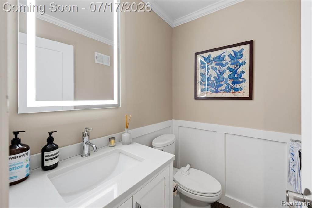 7375 Parkwood Drive, Fenton, MI 48430 — Photo 21