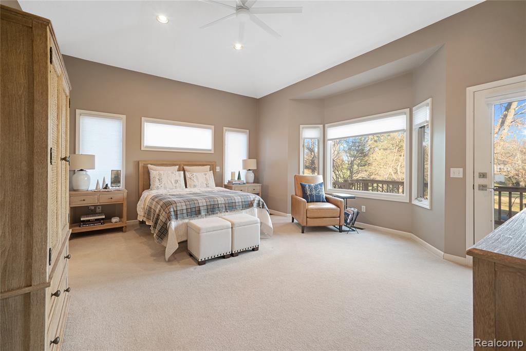 9833 Rolling Greens Drive, Pinckney, MI 48169 — Photo 25