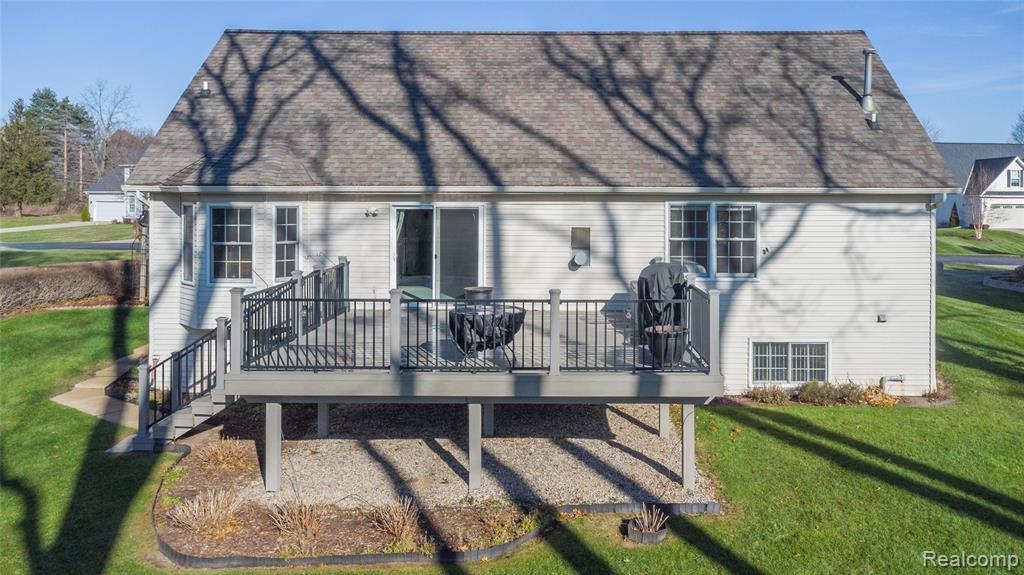 7425 Charles Court, Linden, MI 48451 — Photo 21