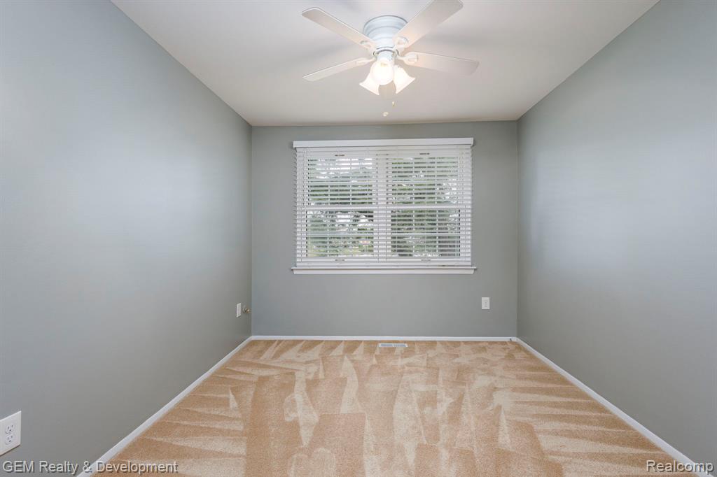 19627 Neptune Court, Northville, MI 48167 — Photo 25