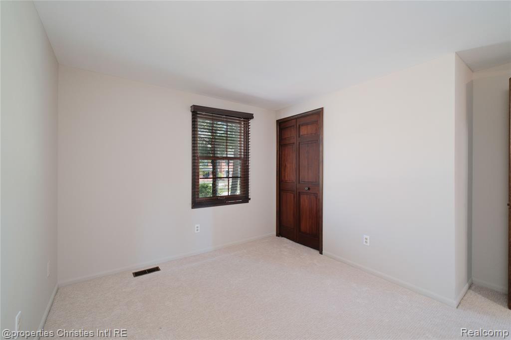 42559 Steepleview Street, Northville, MI 48168 — Photo 33