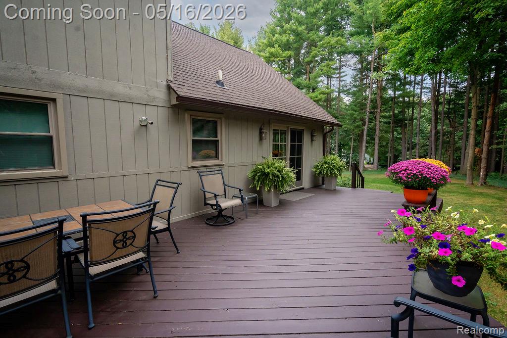 9256 Pine Hill Trail, Fenton, MI 48430 — Photo 70