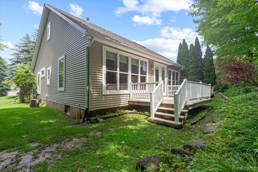 118 Fox Hollow Drive, Metamora, MI 48455 — Photo 41