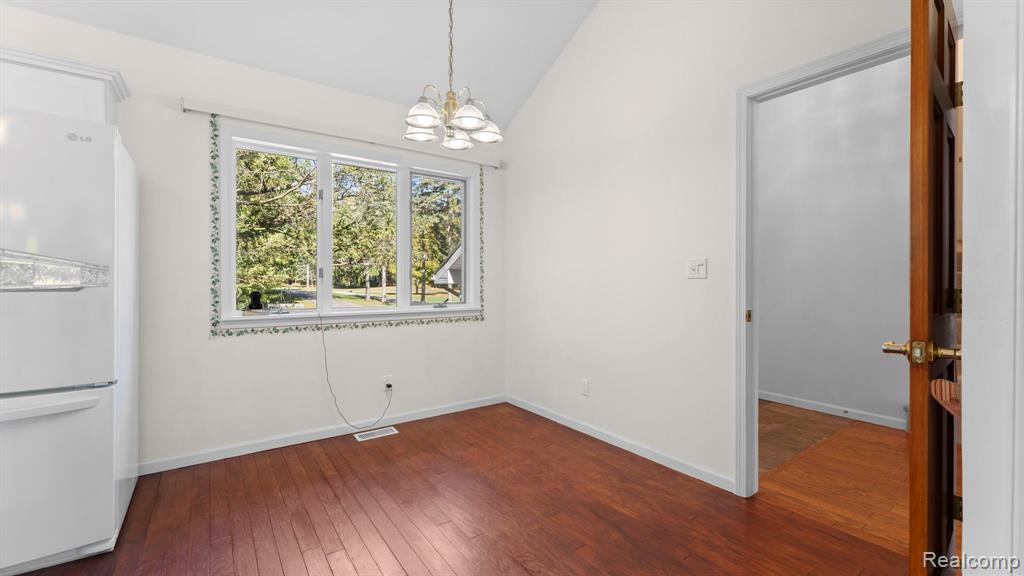 283 Westshore Dr, Jerome, MI 49249 — Photo 11