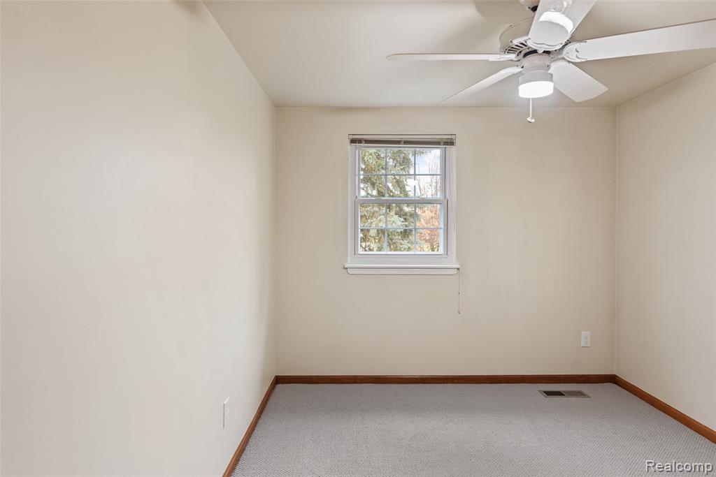 20204 Longwood Court, Northville, MI 48167 — Photo 17