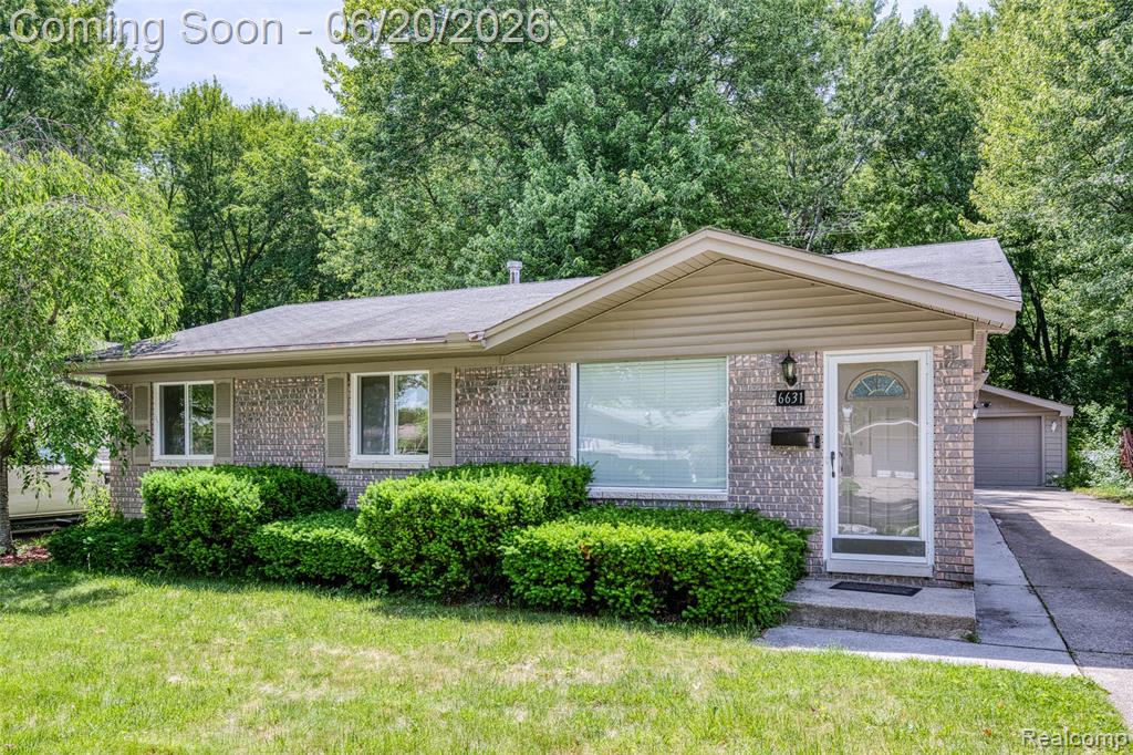 6631 Burnham Drive, Canton, MI 48187 — Photo 9
