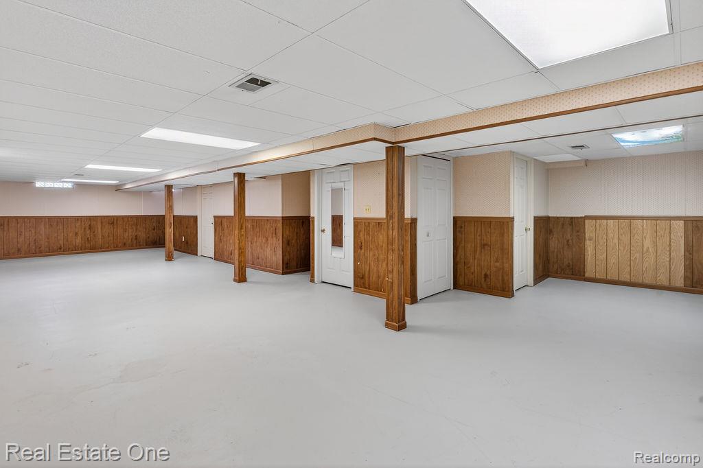 42660 Elizabeth Place, Clinton Twp, MI 48038 — Photo 48