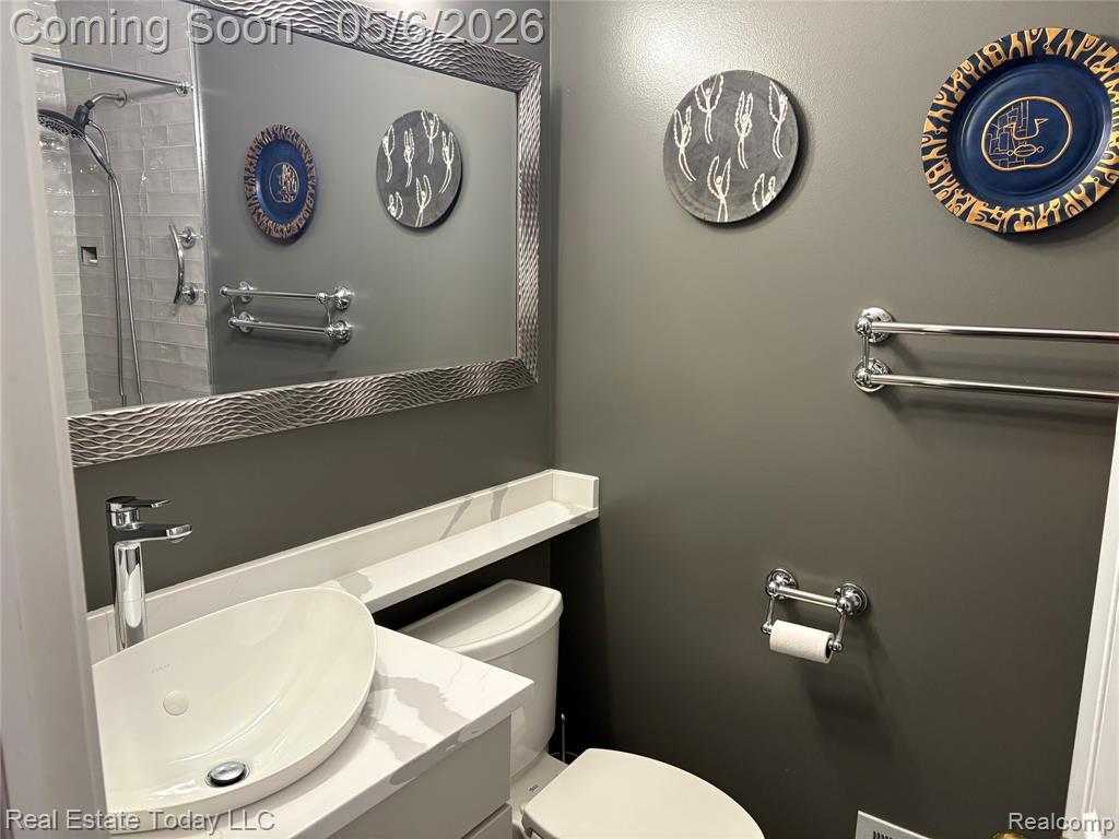 7283 Huntcliff, 57, West Bloomfield, MI — Photo 9