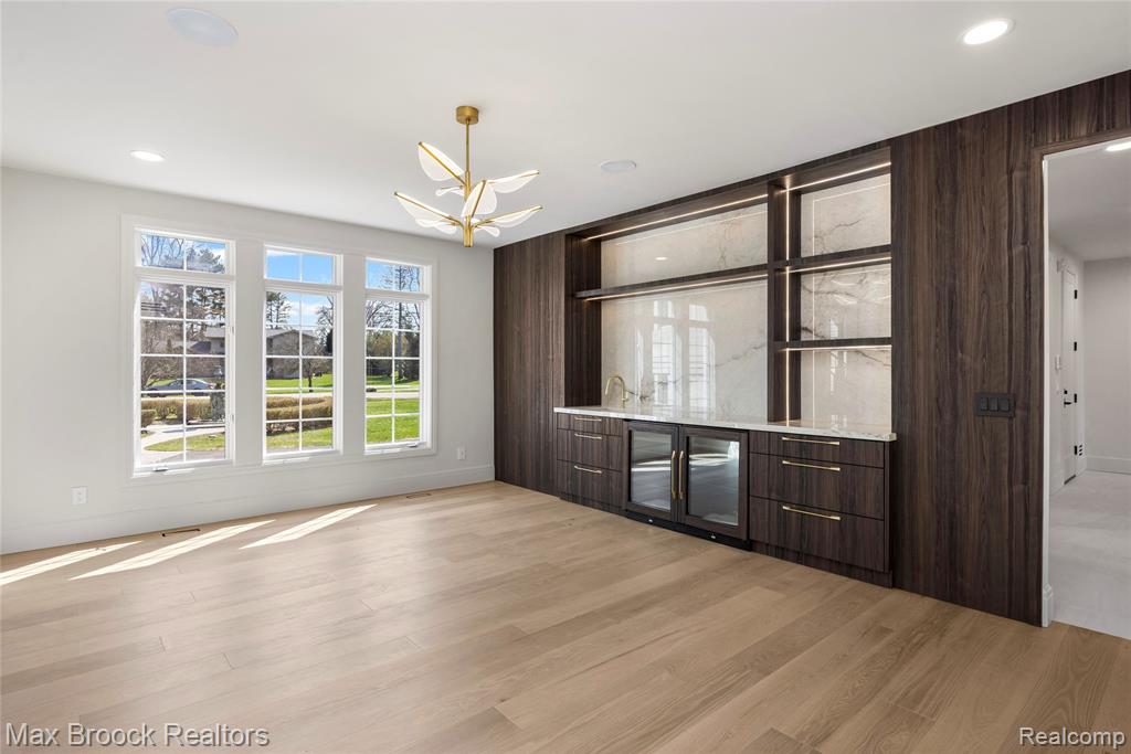 1888 W Tahquamenon Court, Bloomfield Hills, MI 48302 — Photo 25