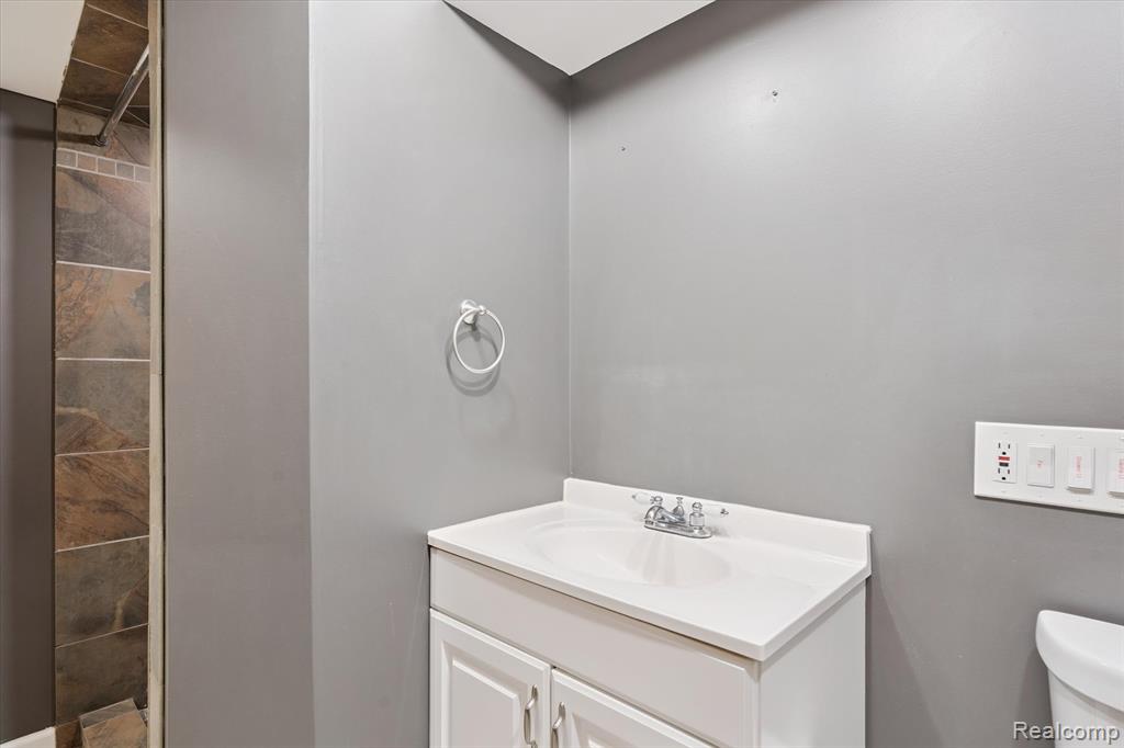 16413 E Horseshoe Trail, Linden, MI 48451 — Photo 37