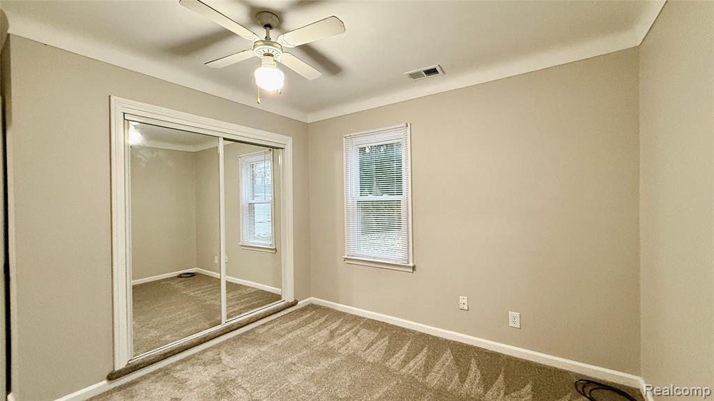 805 Milton Avenue, Hazel Park, MI 48030 — Photo 5