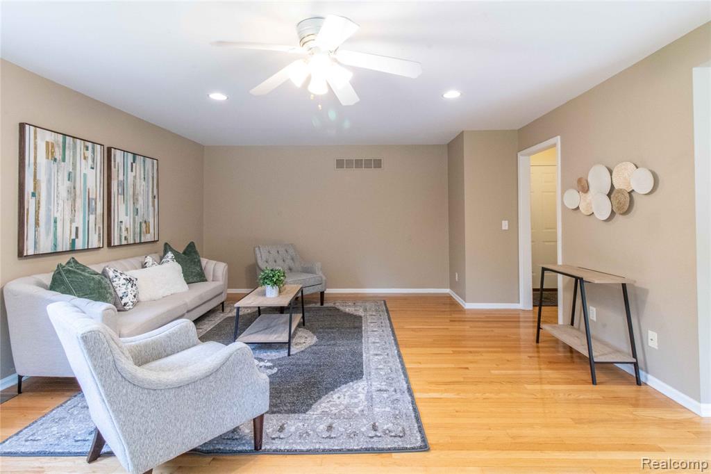 3374 Empire State Drive, Canton, MI 48188 — Photo 29