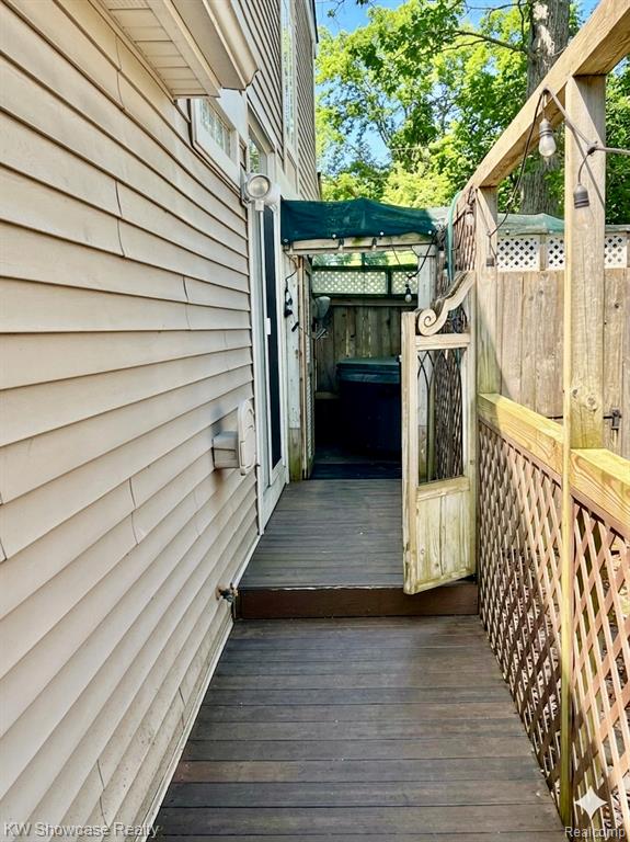 580 Elkinford Drive, White Lake, MI 48383 — Photo 4