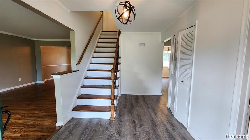 422 Boutell Drive, Grand Blanc, MI 48439 — Photo 13