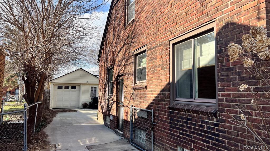 10185 Beaconsfield Street, Detroit, MI 48224 — Photo 3