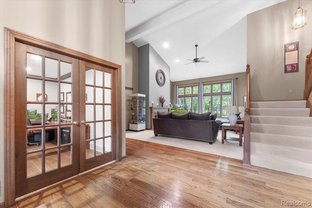 8707 VOIGT Avenue, Grosse Ile, MI 48138 — Photo 10