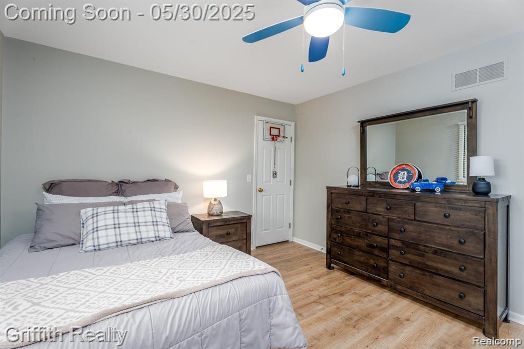 4764 Windswept Drive, Milford, MI 48380 — Photo 28