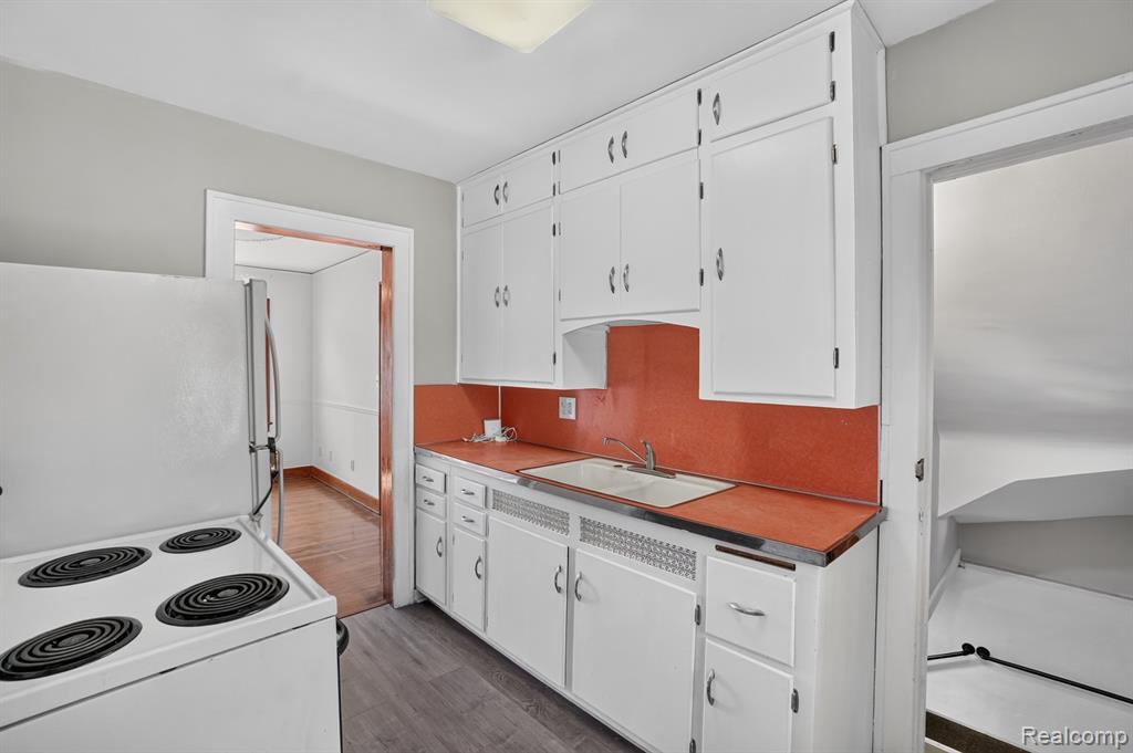 702 Leland Street, Flint, MI 48507 — Photo 19