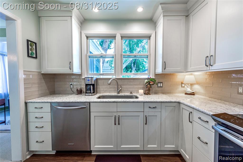4328 Arden Place, Royal Oak, MI 48073 — Photo 3
