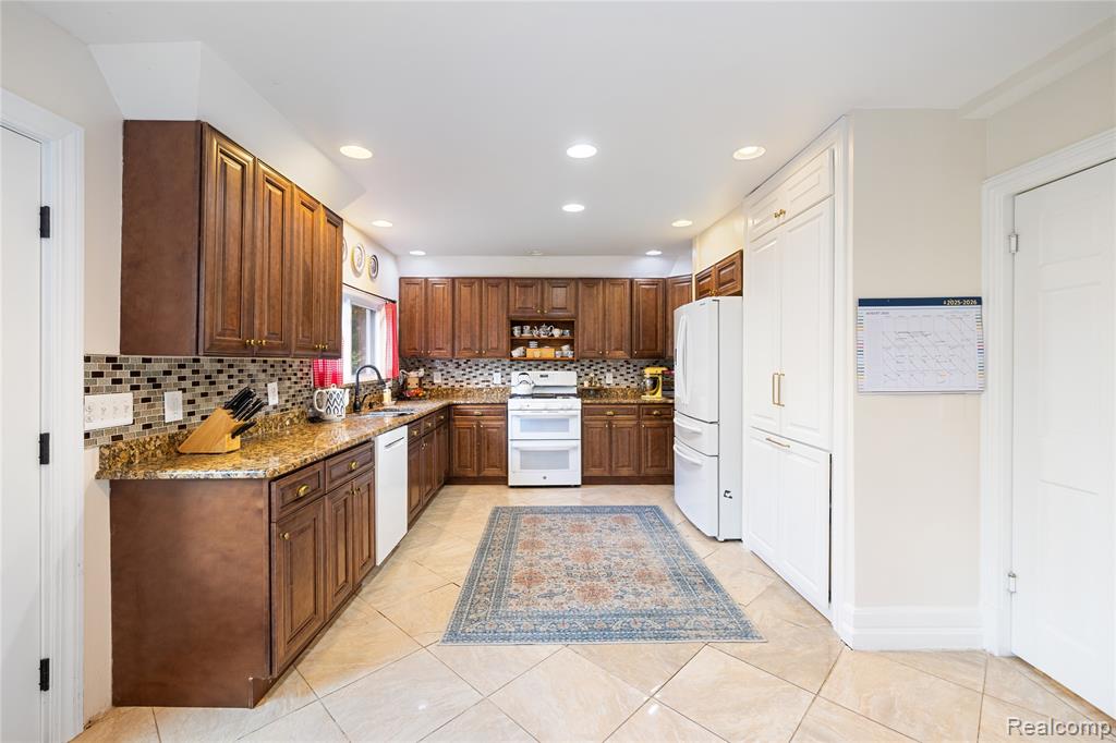 46150 7 Mile Road, Northville, MI 48167 — Photo 12