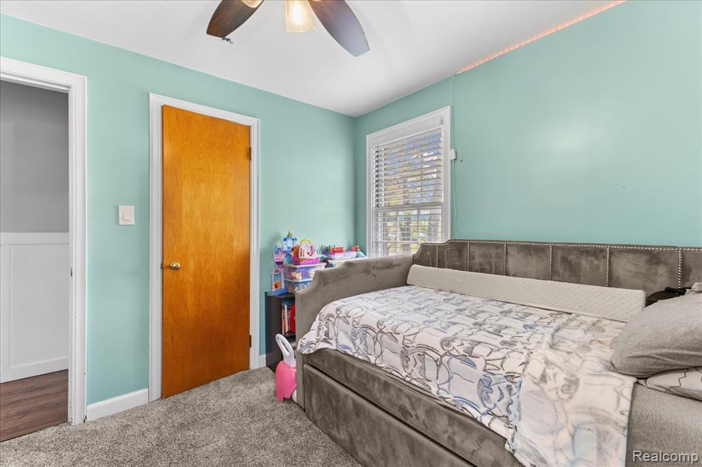 253 N Rose Street, Mount Clemens, MI 48043 — Photo 17