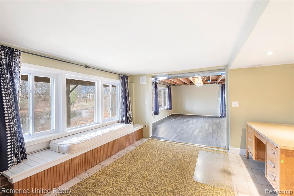 12237 Dalhart Drive, Fenton, MI 48430 — Photo 22