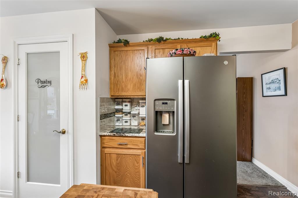 7039 Rosewood Drive, Flushing, MI 48433 — Photo 16