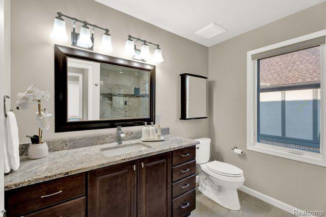 410 CATALPA Drive, Birmingham, MI 48009 — Photo 24