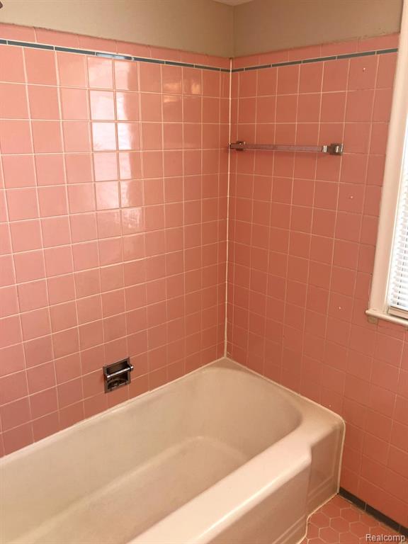 8131 THEISEN, Center Line, MI 48015 — Photo 19