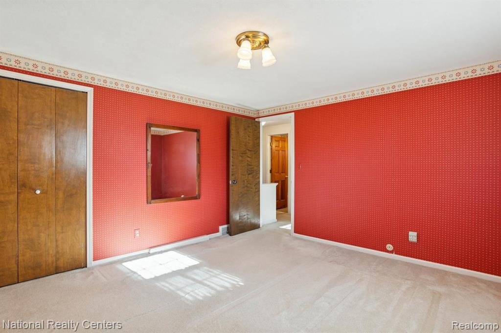 5621 Eastman Boulevard, West Bloomfield, MI 48323 — Photo 26