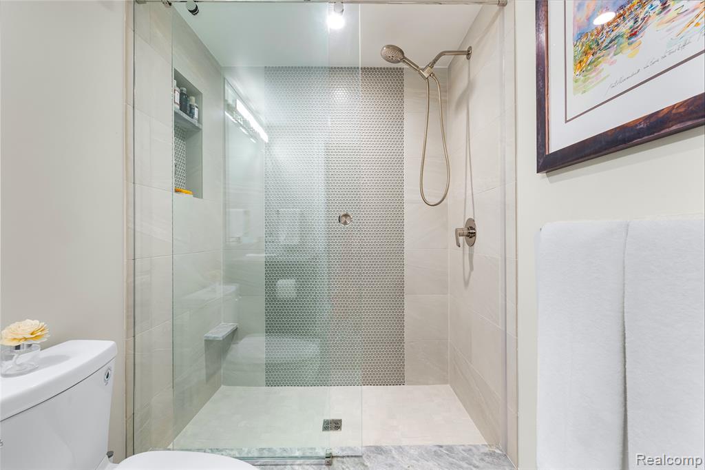 411 S Old Woodward Avenue, 1022, Birmingham, MI 48009 — Photo 28