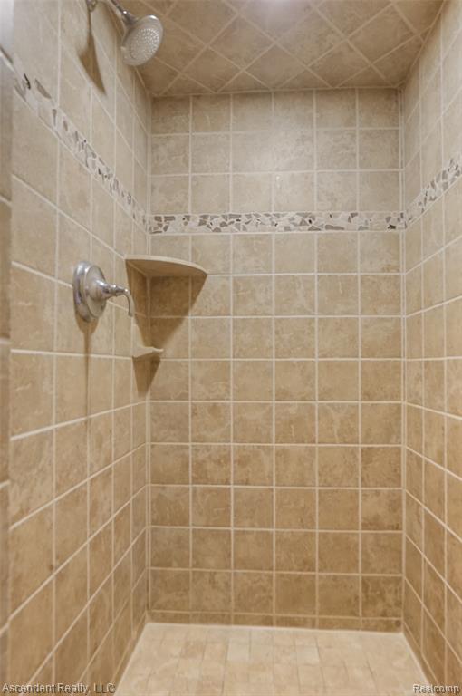 48392 Binghampton Drive, Northville, MI 48168 — Photo 43