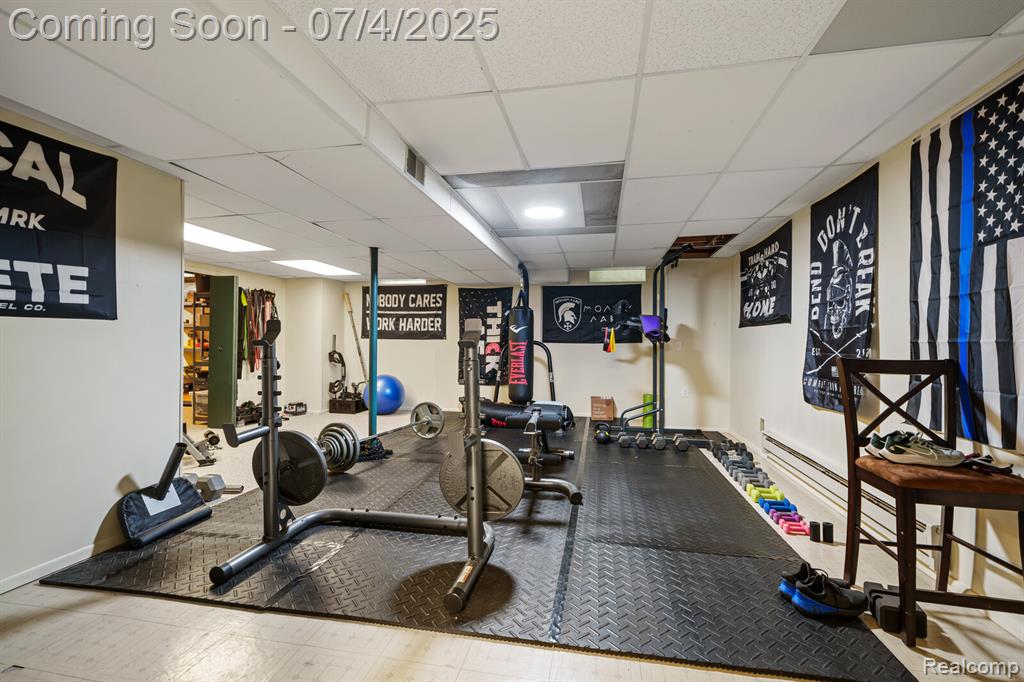 46314 Rockledge Drive, Plymouth, MI 48170 — Photo 26