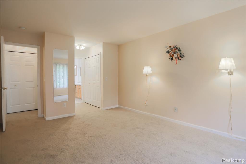 16768 Pearlcreek Court N, Macomb, MI 48042 — Photo 30