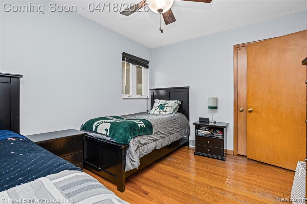 1544 Dorthen Avenue, Grosse Pointe Woods, MI 48236 — Photo 31